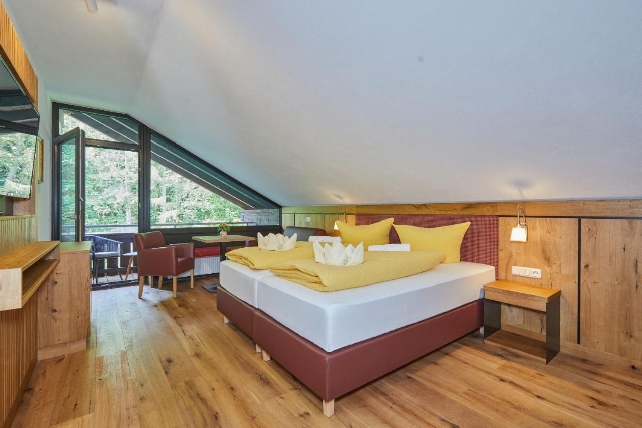 Appartement Loser Mit Indoorpool Und Sauna Bad Goisern Buitenkant foto