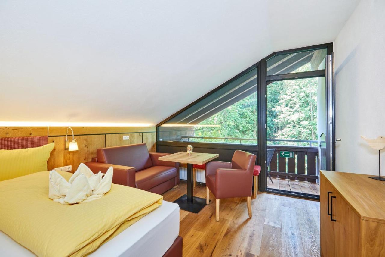 Appartement Loser Mit Indoorpool Und Sauna Bad Goisern Buitenkant foto