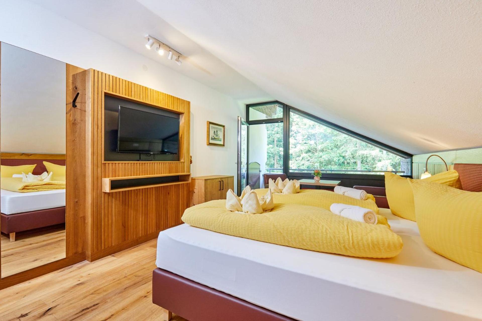 Appartement Loser Mit Indoorpool Und Sauna Bad Goisern Buitenkant foto